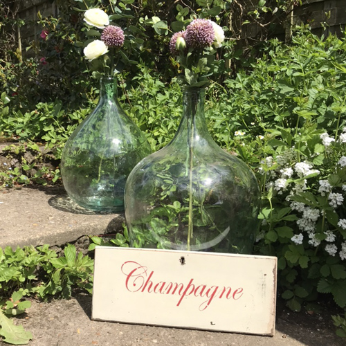 Champagne sign