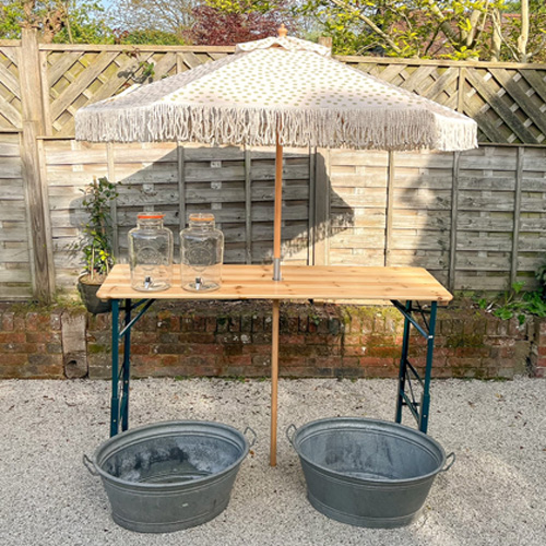 Outdoor diy bar