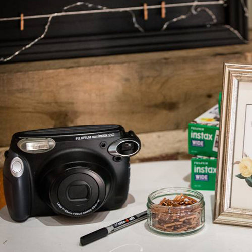Fujifilm polaroid instant camera