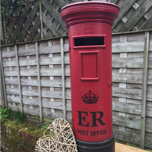 Red royal mail postbox