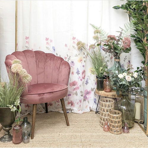 pink scalloped velvet chair